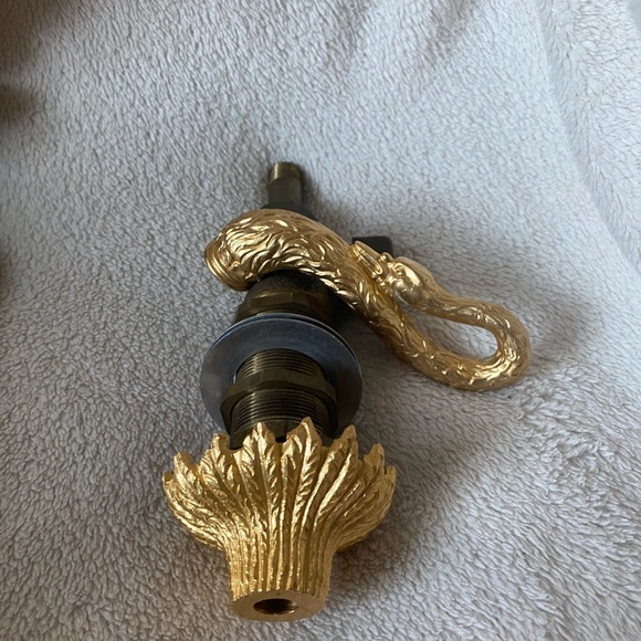 This is an original 70s bougie faucet. A symbol of class and money. - Picture 5 of 5